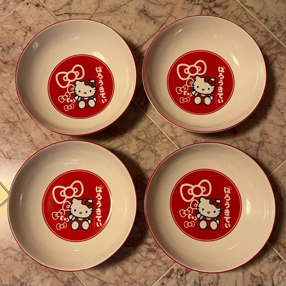 NEW Sanrio Set of 4 Hello Kitty Bow Japan 9" Wide Ceramic Bowls - Picture 1 of 5